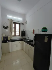 Lake View Peaceful Resort Apartment with Kitchen - Image 3