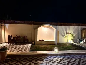 West Bank Luxury Home Sleeps 8 with Pool - Image 4