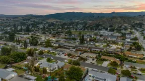 Simi-Valley Apartment by Dream Vacation - Image 4