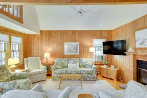 Kennebunkport Getaway w/ Grill: Walk to Beach! - Image 3