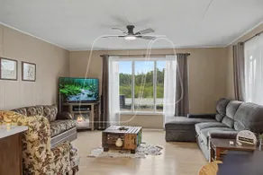 Charming Waskateena Retreat | Prime Location - Image 2