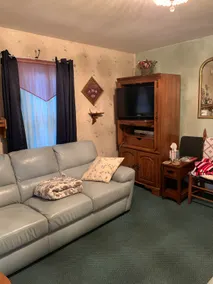 Rosebud’s cottage - Image 2