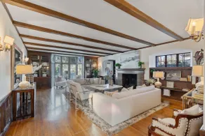 5-Min Walk to Rose Bowl- Luxe Estate! - Image 4