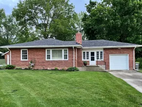 Spacious cottage near Purdue - Image 2