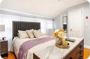 Modern 1BR Near NYC Train • Free Parking/Fast WiFi - Image 4