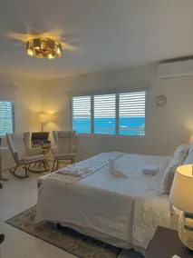 Bella Vista Isabela: Oceanfront Elegance - Image 3