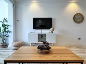 Casa Elsa with Free Parking - Image 3