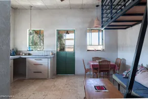 A cottage under the stars and a luxurious kitchen - Image 3