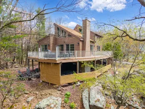 Vista View Cabin | *HOT TUB* | Lake Access! - Image 3
