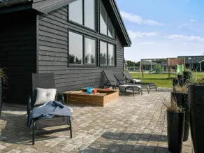 16 person holiday home in Nørre Nebel - Image 3