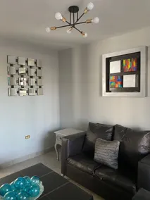 Perfect apartment/location - Image 2
