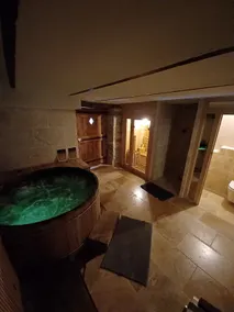Suite Insolite deluxe Spa/Sauna - Image 2