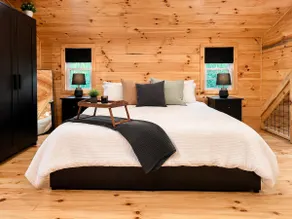 Peaceful Hocking Hills Cabin | Hot Tub! Fireplace! - Image 4