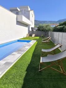 Maslina House - Family apartment 1 with Pool - Image 3