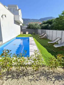 Maslina House - Family apartment 1 with Pool - Image 5