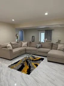 Gorgeous Lower Level Suite - Image 2