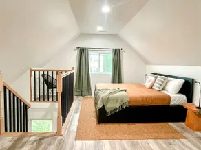 Comfy & Private Chicago Studio - Image 4