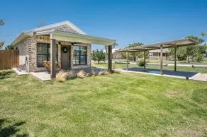 The Bunny Bungalow - Image 3