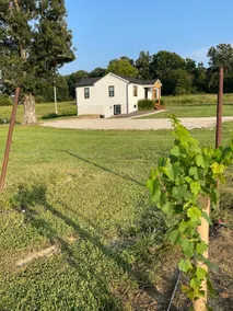 Wine Trail Getaway-Sommelier and Vintner's House - Image 2