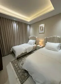 3 Bedroom BA Design Apartment (Self Check-in) - Image 5