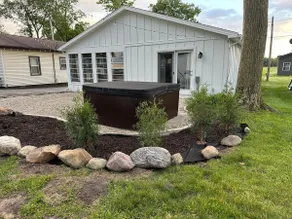 CREW House #lakeside #hottub #Parents&Kids love - Image 3