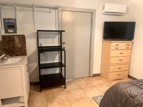 “Los Compadres #4” Apartment - Image 5