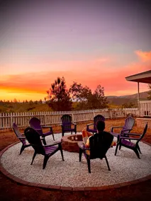 Yosemite Getaway with Stunning Views and HotTub - Image 4