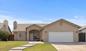 Spacious 4 bd Home In Bakersfield/Comfy Beds - Image 3