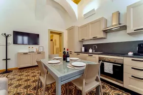 LA CORTE - Elegant accommodation in the heart of Novara - Image 3