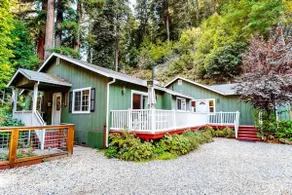 Family 5BR 5BA Retreat • Hot Tub • River Access • - Image 3