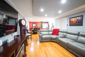 Modern 2 floor, 3 BedRoom Home in West New York - Image 3
