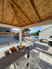 Holiday house 35km from split. - Image 2