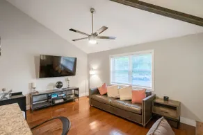 Abbott Park 5 minutes to South End - 3 BR - Image 3