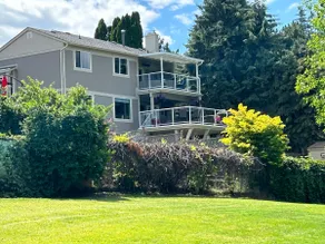 Prime, quiet location; full kitchen; patio; EVplug - Image 2
