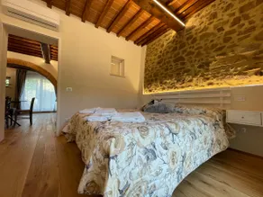Elena's house - Image 2