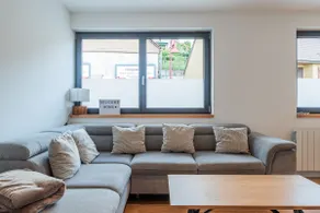 Modern and bright apartment with two bedrooms. - Image 5