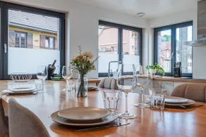 Modern and bright apartment with two bedrooms. - Image 2