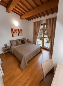La Perla del Lago Holiday home - Image 3