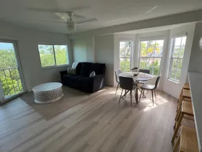 Condo with Pool and Beach Access - Image 3