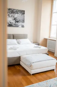 Mira Verdi Apartment - Image 2
