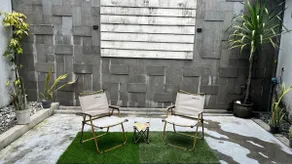 De Dewandaru Living | Family Home Malang City 3BR - Image 2