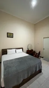 De Dewandaru Living | Family Home Malang City 3BR - Image 4