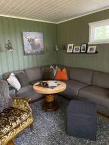 Cabin in quiet surroundings - Image 2