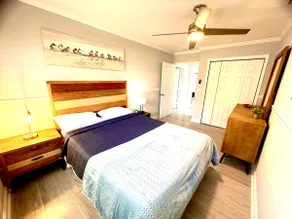 MAY SALE! CUTE 1 min to beach! 2BD/1BA BEACH Villa - Image 5
