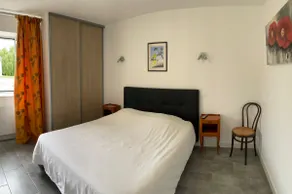 2 rooms in a farmhouse - Image 2