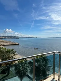 Beach front Superior Apartment - Image 4