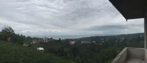 Detached house with nature and sea views - Image 3