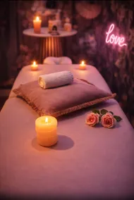 An e(X)otic Bubble, Spa & Massage by the Loire. - Image 4