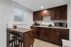 Steampunk apartment in DC area - Image 5