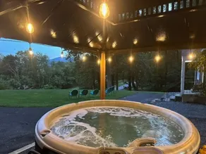 The Wine Cottage | 5BR w/ Hot Tub Near Nelson 151 - Image 5